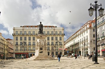 Portugal Lisbon Praca Luis de Camoes_c0e13_md.jpg